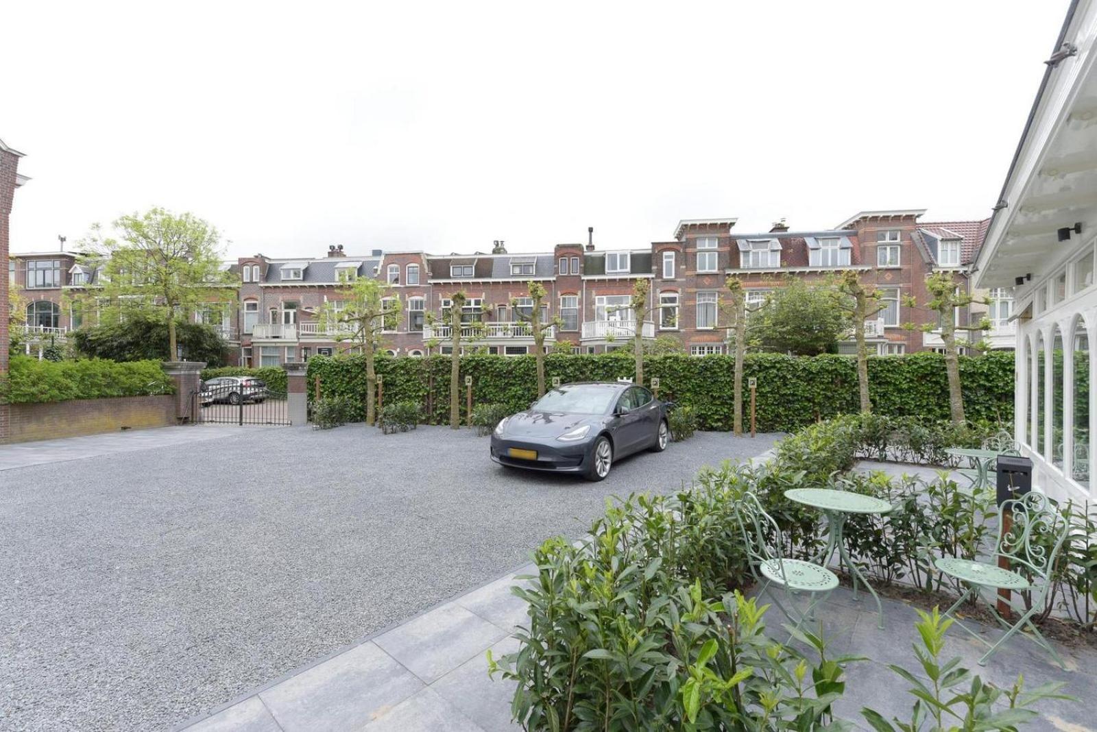 Novallure Villa Margaretha - Short Stay Apartments Rijswijk Exterior foto